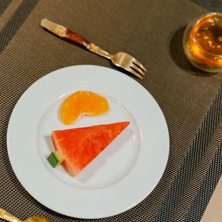 Dong Duong Hotel & Suites - Afternoon Tea Inclusive - Very Central Da Nang Dış mekan fotoğraf