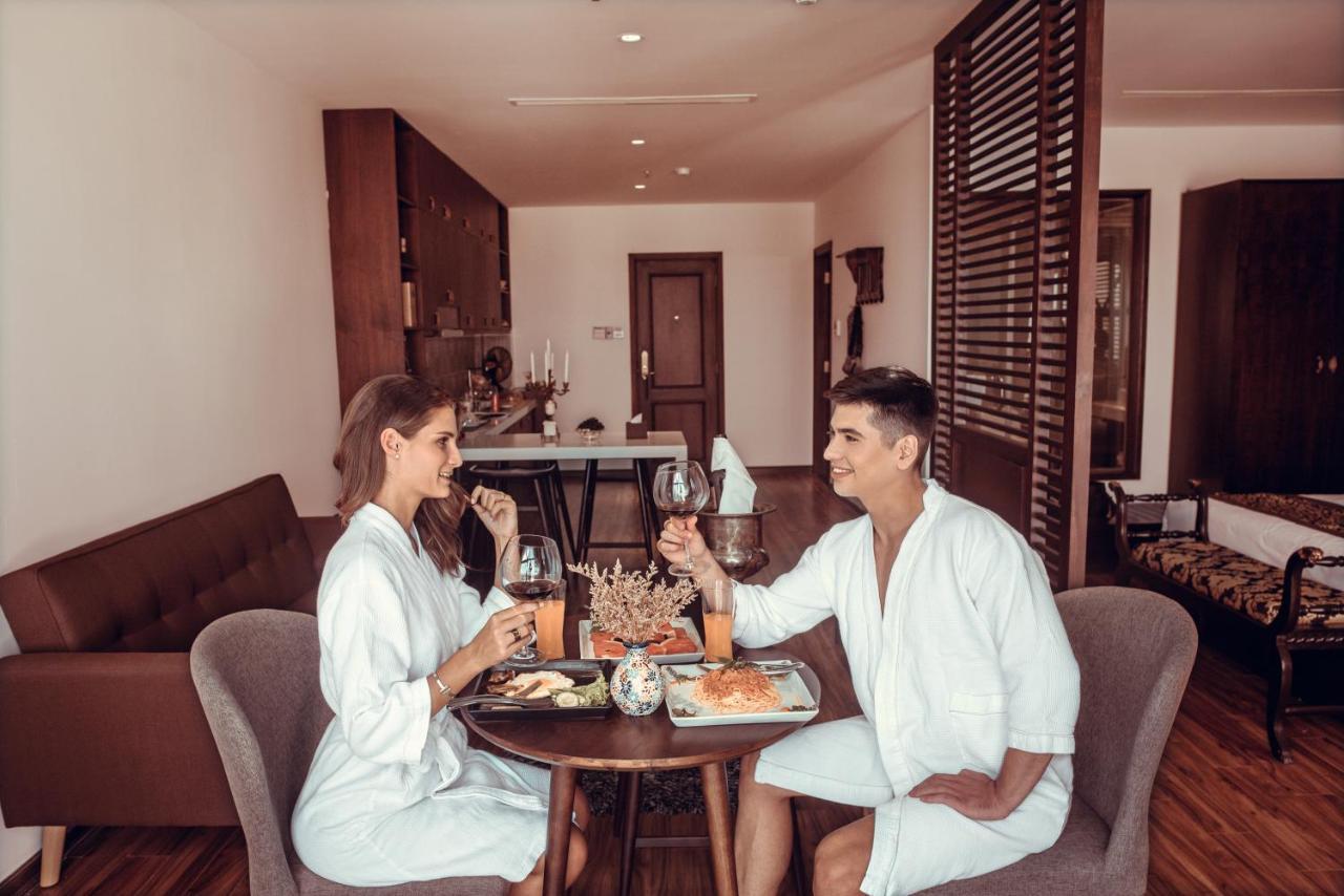 Dong Duong Hotel & Suites - Afternoon Tea Inclusive - Very Central Da Nang Dış mekan fotoğraf
