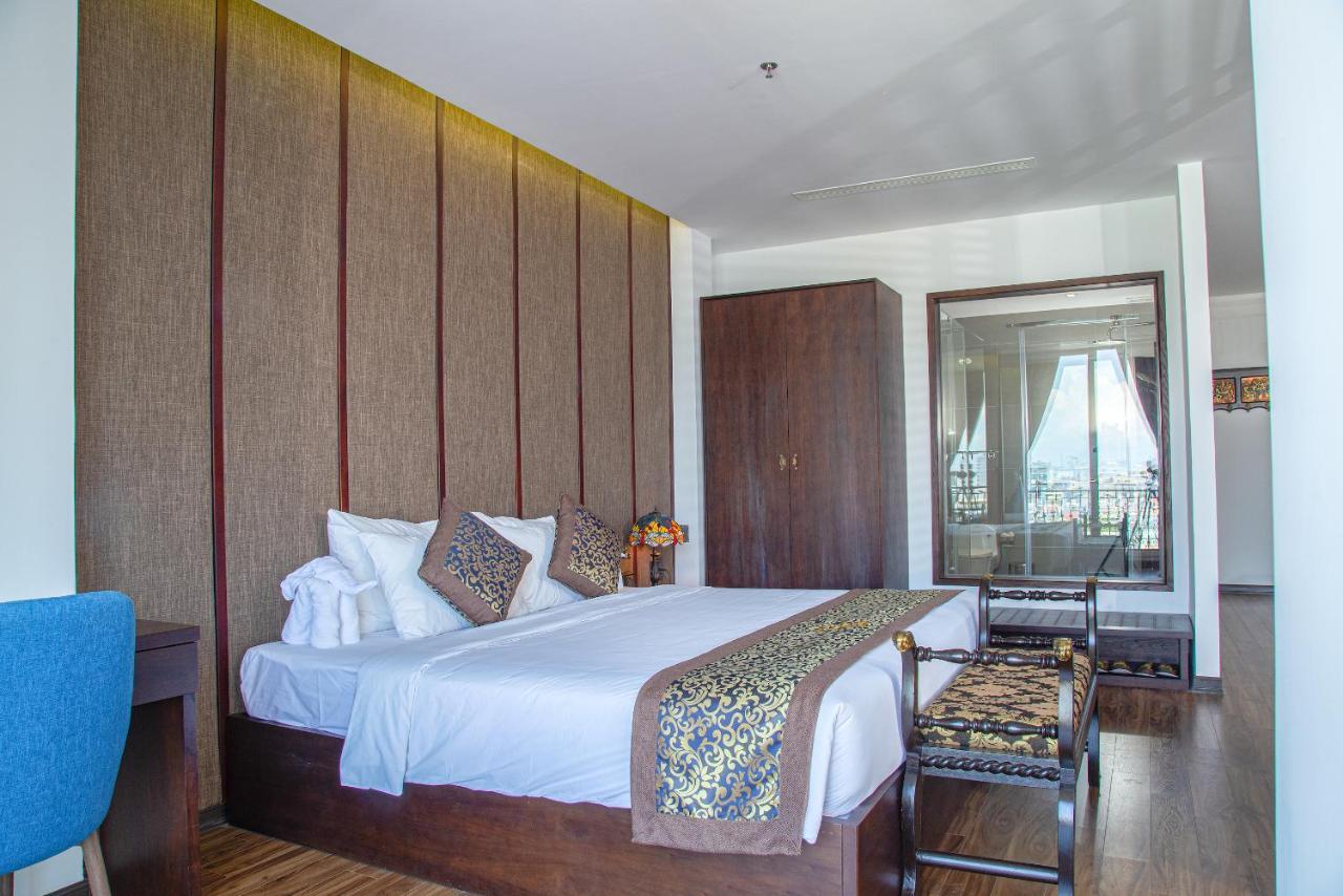 Dong Duong Hotel & Suites - Afternoon Tea Inclusive - Very Central Da Nang Dış mekan fotoğraf
