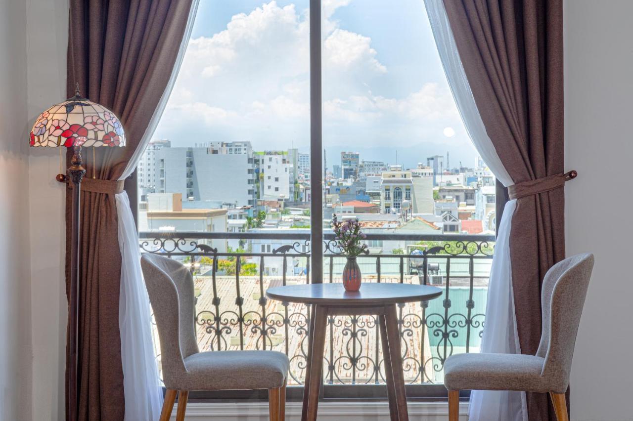 Dong Duong Hotel & Suites - Afternoon Tea Inclusive - Very Central Da Nang Dış mekan fotoğraf