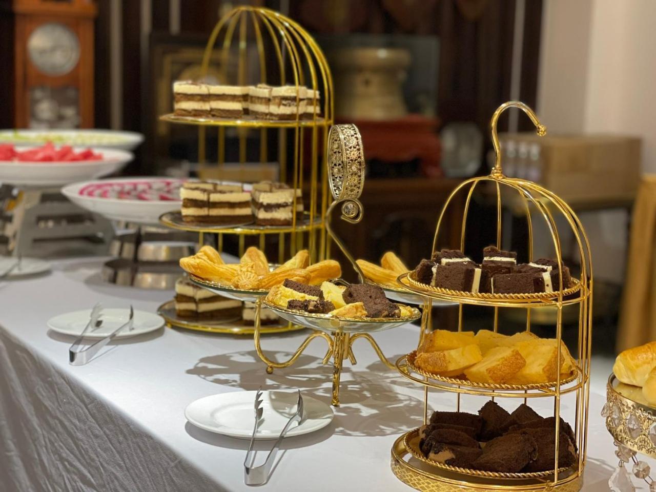 Dong Duong Hotel & Suites - Afternoon Tea Inclusive - Very Central Da Nang Dış mekan fotoğraf