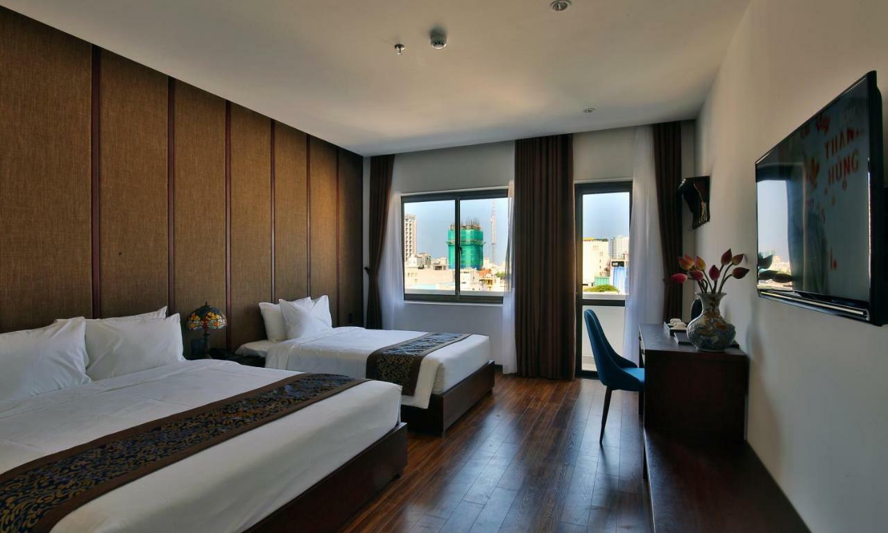 Dong Duong Hotel & Suites - Afternoon Tea Inclusive - Very Central Da Nang Dış mekan fotoğraf